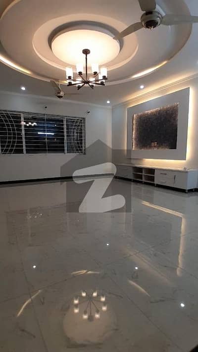 Spacious &Amp; Modern 14 Marla Upper Floor For Rent Block A, Soan Garden