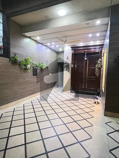 علامہ اقبال ٹاؤن ۔ سکندر بلاک علامہ اقبال ٹاؤن,لاہور میں 4 کمروں کا 10 مرلہ مکان 6.0 کروڑ میں برائے فروخت۔