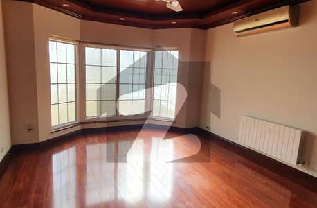 Brand New Luxury 8 Bedroom Compound