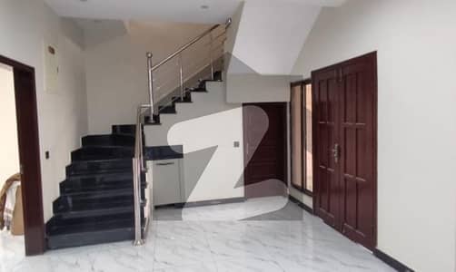 Prime Location Bahria Town - Ali Block House For sale Sized 125 Square Yards