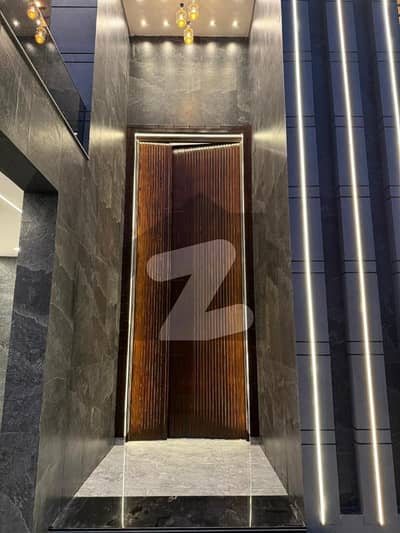 ویلینشیاء ہاؤسنگ سوسائٹی لاہور میں 7 کمروں کا 1 کنال مکان 6.5 کروڑ میں برائے فروخت۔