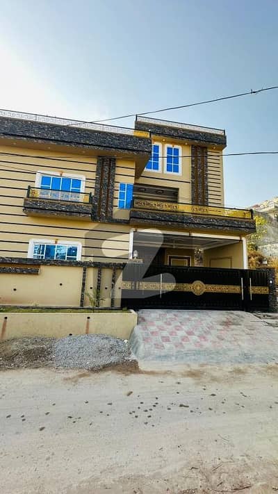 Get In Touch Now To Buy A Prime Location 10 Marla Double Story House In Clifton Township