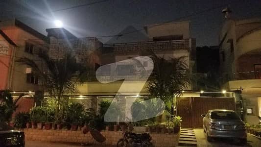 Prime Location North Nazimabad - Block N House Sized 465 Square Yards For Sale