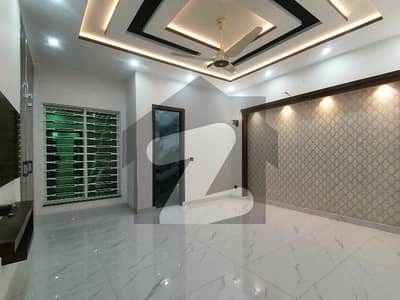 Prime Location Ideal House For sale In EME Society - Block E