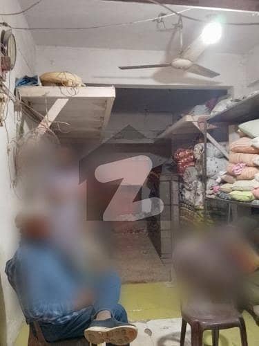 فیڈرل بی ایریا ۔ بلاک 7 فیڈرل بی ایریا,کراچی میں 1 مرلہ دکان 1.25 کروڑ میں برائے فروخت۔