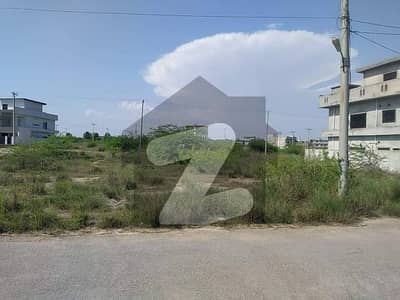 7 Marla Plot Available For Sale