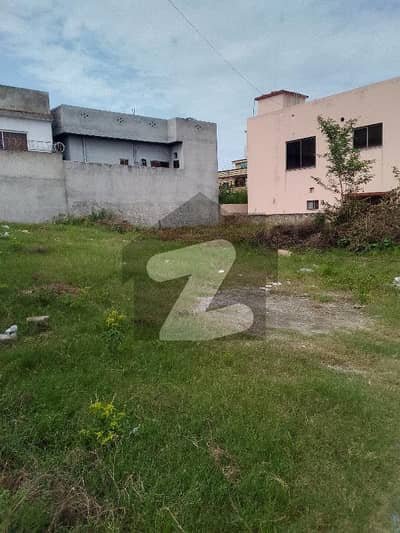 1 Kanal Plot Available For Sale In PGSHFS Adyala Road