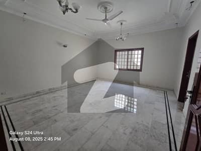 ڈی ایچ اے فیز 5 ڈی ایچ اے ڈیفینس,کراچی میں 6 کمروں کا 2 کنال مکان 24.5 کروڑ میں برائے فروخت۔