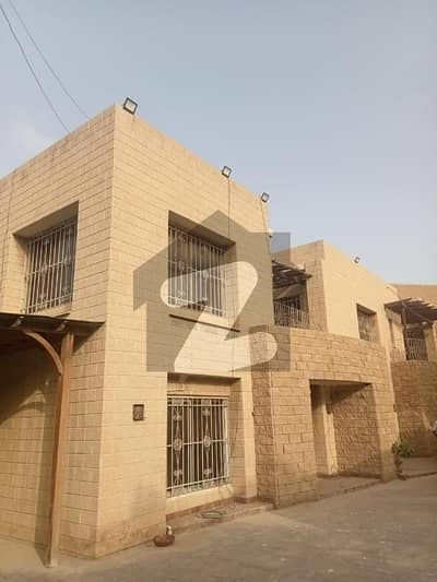 ڈی ایچ اے فیز 2 ڈی ایچ اے ڈیفینس,کراچی میں 6 کمروں کا 2 کنال مکان 26.0 کروڑ میں برائے فروخت۔