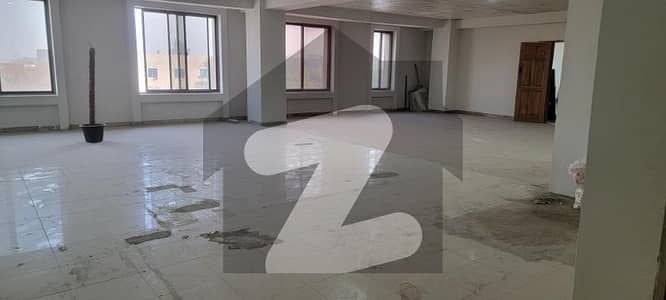 G/11 Markaz New Plaza Vip Location 2nd Floor 1600sq Open Space Available For Rent Real Pictures Lift Available