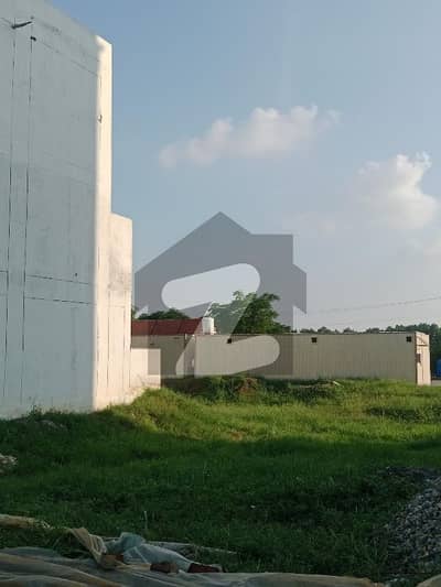 Good Location Main 150 Feet Road Plot For Sale