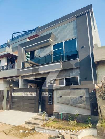 5 Marla Triple-Storey House For Sale In Etihad Town Phase 1 Block C
