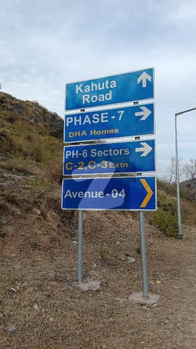 DHA Valley Islamabad 8 Marla Ready To Construction Plot Sector Bluebell Heighted & Solid land Park Face