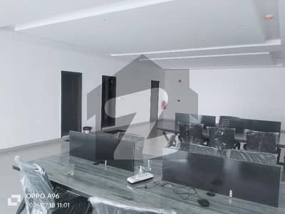 08 MARLA 4TH FLOOR WITH ELEVATOR