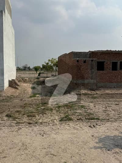 5 MARLA PLOT FOR SALE IN OVERSEAS BLOCK