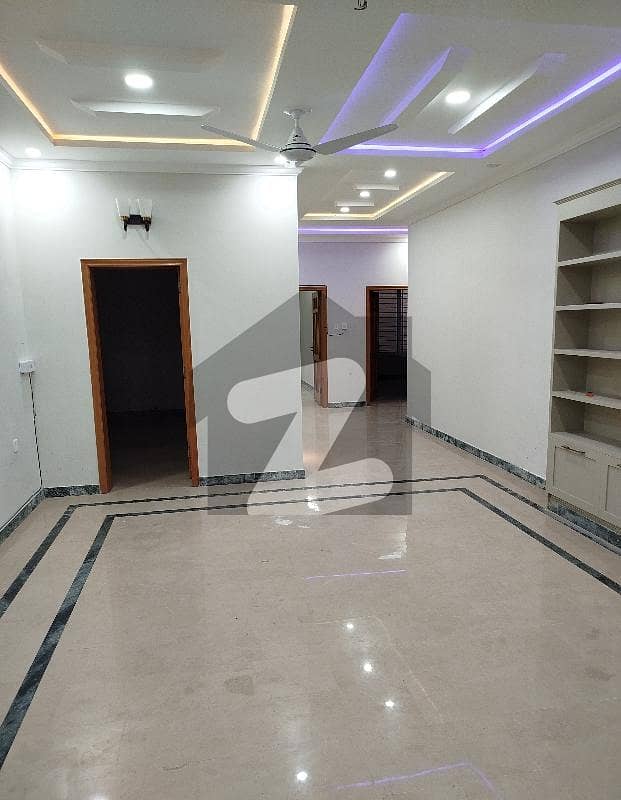 ڈی ۔ 12 اسلام آباد میں 7 کمروں کا 1 کنال مکان 7.25 لاکھ میں کرایہ پر دستیاب ہے۔ ڈی ۔ 12 اسلام آباد میں 7 کمروں کا 1 کنال مکان 7.25 لاکھ میں کرایہ پر دستیاب ہے۔