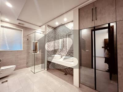 Luxury 1 Kanal House For Sale In M2 Block Lake City Lahore | Prime Location