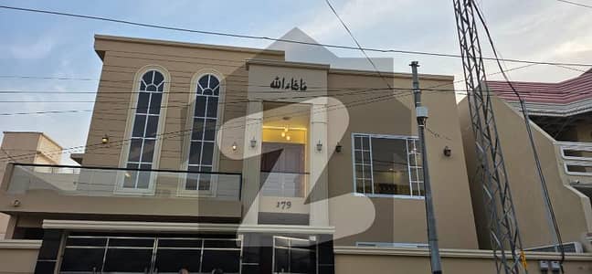 گلستانِِ جوہر ۔ بلاک 3 گلستانِ جوہر,کراچی میں 6 کمروں کا 16 مرلہ مکان 9.75 کروڑ میں برائے فروخت۔