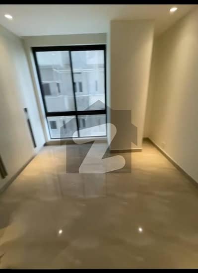 زمین اورم گلبرگ 3 - بلاک ایل,گلبرگ 3,گلبرگ,لاہور میں 1 کمرے کا 3 مرلہ فلیٹ 3.03 کروڑ میں برائے فروخت۔