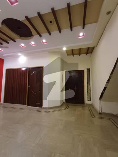 کیولری ایکسٹینشن لاہور میں 1 کمرے کا 4 مرلہ زیریں پورشن 36.0 ہزار میں کرایہ پر دستیاب ہے۔