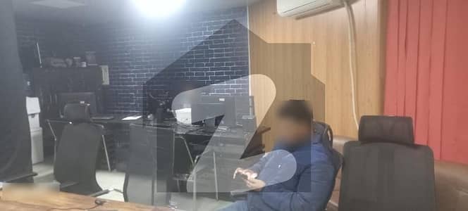 مین بلیوارڈ گلبرگ گلبرگ,لاہور میں 2 مرلہ دفتر 50.0 ہزار میں کرایہ پر دستیاب ہے۔