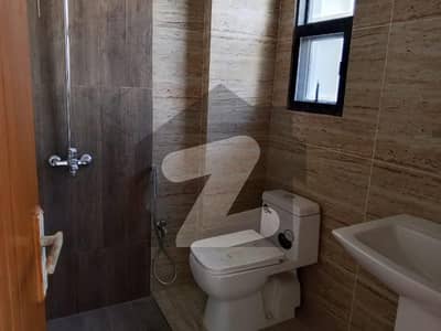 المرتضی کمرشل ایریا ڈی ایچ اے فیز 8,ڈی ایچ اے ڈیفینس,کراچی میں 3 کمروں کا 5 مرلہ فلیٹ 1.55 لاکھ میں کرایہ پر دستیاب ہے۔