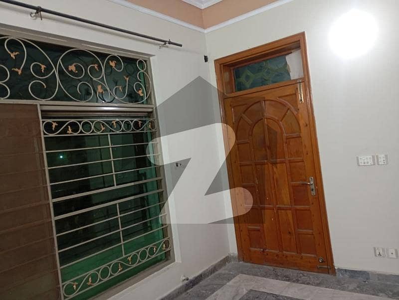 10 Marla Upper Portion For Rent 10 Marla Upper Portion For Rent