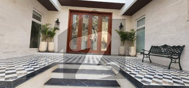 LOWER PORTION FOR RENT IN F-7