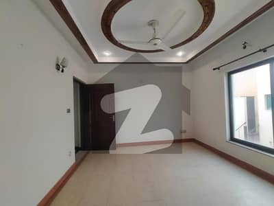 1 Kanal Upper Portion Available For Rent In DHA Lahore Phase 5 Block B