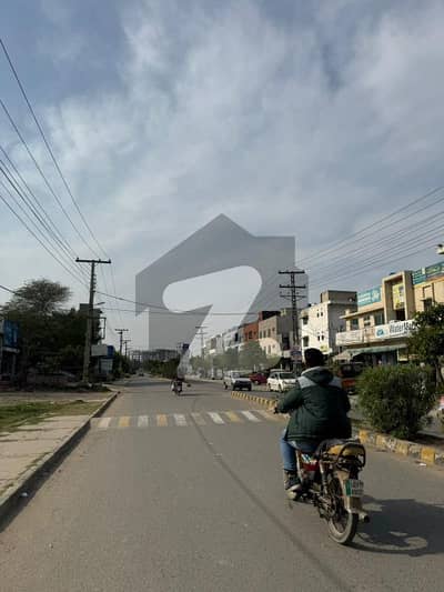 1 KANAL PLOTS FOR SALE IN PCSIR STAFF COLONY COLLEGE ROAD LAHORE