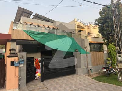 ڈی ایچ اے فیز 4 ڈیفنس (ڈی ایچ اے),لاہور میں 4 کمروں کا 10 مرلہ مکان 4.7 کروڑ میں برائے فروخت۔