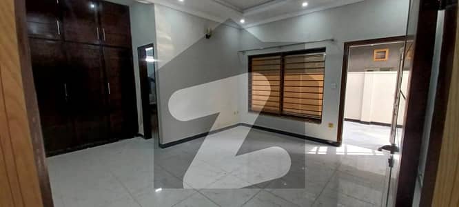 12 Marla Ground Portion Availabe For Rent in G-15 Islamabad