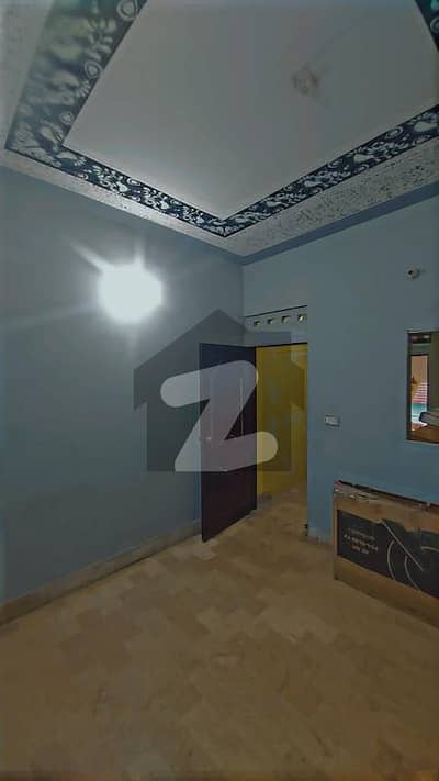 اللہ والا ٹاؤن ۔ سیکٹر 31-بی اللہ والا ٹاؤن,کورنگی,کراچی میں 2 کمروں کا 2 مرلہ فلیٹ 17.0 لاکھ میں برائے فروخت۔