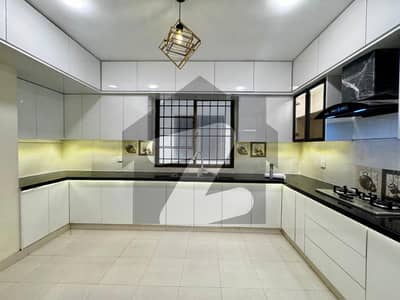 فلکناز ڈاینیسٹی کراچی میں 4 کمروں کا 16 مرلہ فلیٹ 1.3 لاکھ میں کرایہ پر دستیاب ہے۔