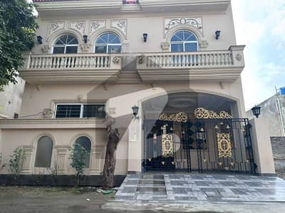 Where Architecture, Quality & Lifestyle Come Together in Lake City Meadows (Ex-State Life Cooperative Housing Society) An Ultra-Luxury 5 Marla Home Crafted for Refined Family Living