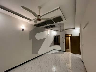 1 Kanal Upper Portion For Rent