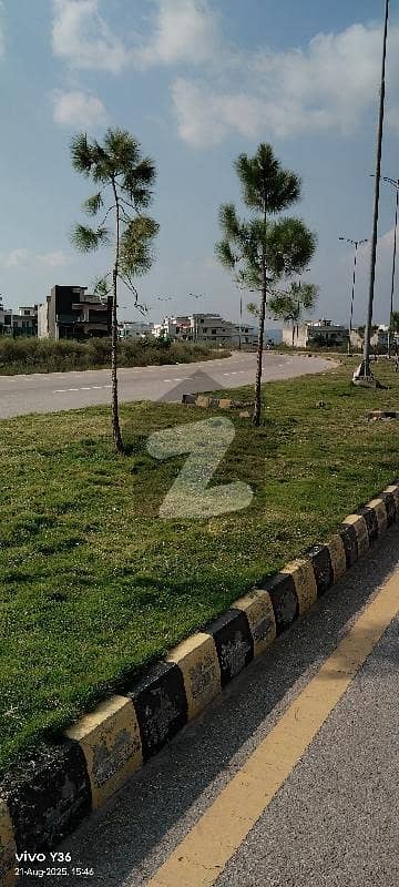 Main double road 804 possession plot For Sale size 30*60