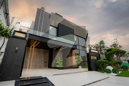 ڈی ایچ اے فیز 6 ڈیفنس (ڈی ایچ اے),لاہور میں 1 کنال مکان 26.0 کروڑ میں برائے فروخت۔