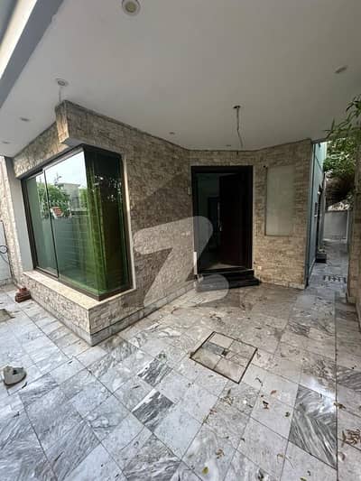 5 MARLA HOUSE FOR RENT DHA PHASE 5