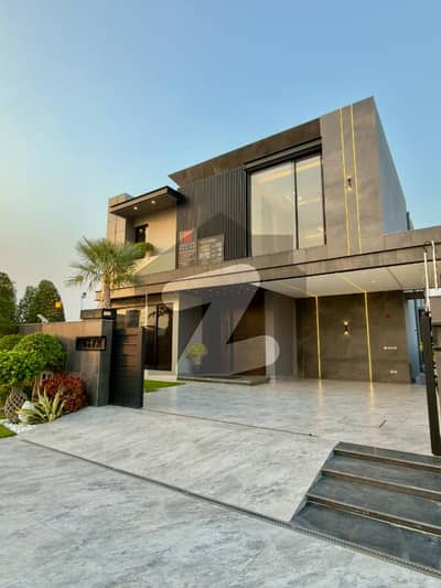 1 KANAL BRAND NEW MODERN HOUSE FOR SALE