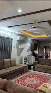 HOUSE FOR SALE SECTOR G 10 2 SIZE 2100 SQFT PICE FULL LOCATION NEW HOUSE