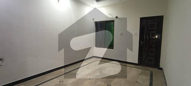 گلشن آباد سیکٹر 3 گلشن آباد,راولپنڈی میں 6 کمروں کا 10 مرلہ مکان 2.3 کروڑ میں برائے فروخت۔