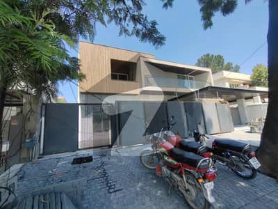 HOUSE FOR RENT IN F-6