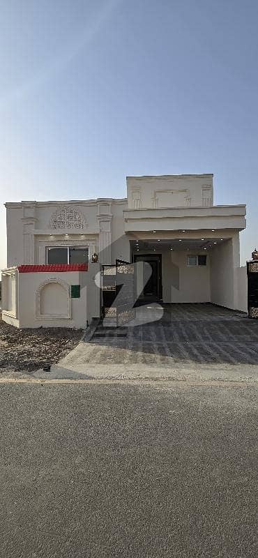 بحریہ نشیمن لاہور میں 1 کمرے کا 5 مرلہ مکان 1.08 کروڑ میں برائے فروخت۔