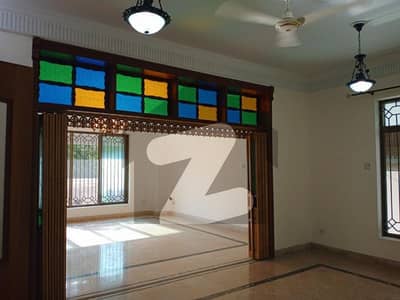 Ready To Rent A Lower Portion 1 Kanal In I-8/2 Islamabad