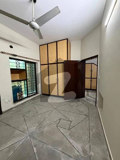 5 Marla Very Neat And Clean House Is For Rent In Wapda Town Phase1 Block G3.