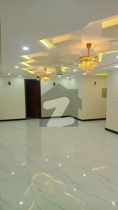 ایف ۔ 11 مرکز ایف ۔ 11,اسلام آباد میں 4 کمروں کا 9 مرلہ فلیٹ 2.0 لاکھ میں کرایہ پر دستیاب ہے۔