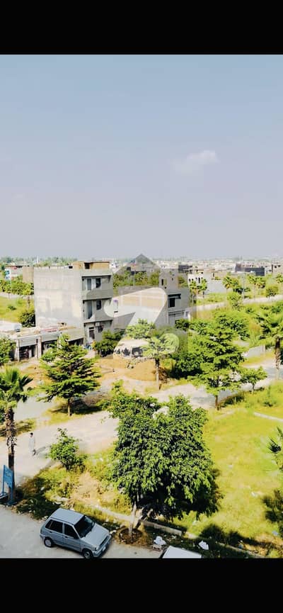 زمر ویلی کشمیر ہائی وے,اسلام آباد میں 4 مرلہ کمرشل پلاٹ 58.0 لاکھ میں برائے فروخت۔