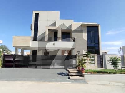 1 kanal Beautiful Brand new House For Sale in G-13