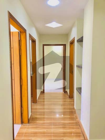 ایم پی سی ایچ ایس ۔ ملٹی گارڈنز بی ۔ 17,اسلام آباد میں 3 کمروں کا 5 مرلہ فلیٹ 50.0 ہزار میں کرایہ پر دستیاب ہے۔